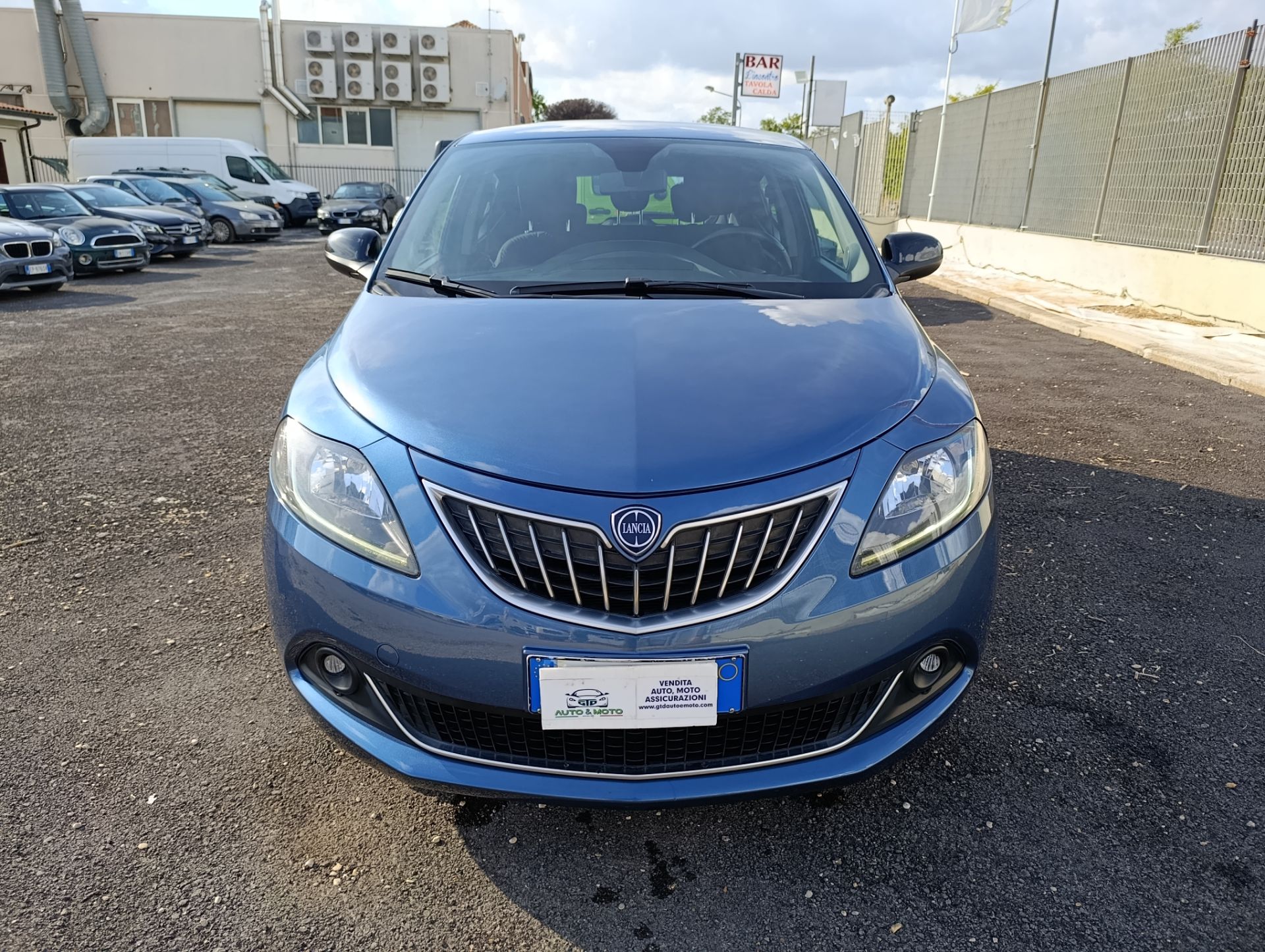 lancia ypsilon 2023 2 scaled 1
